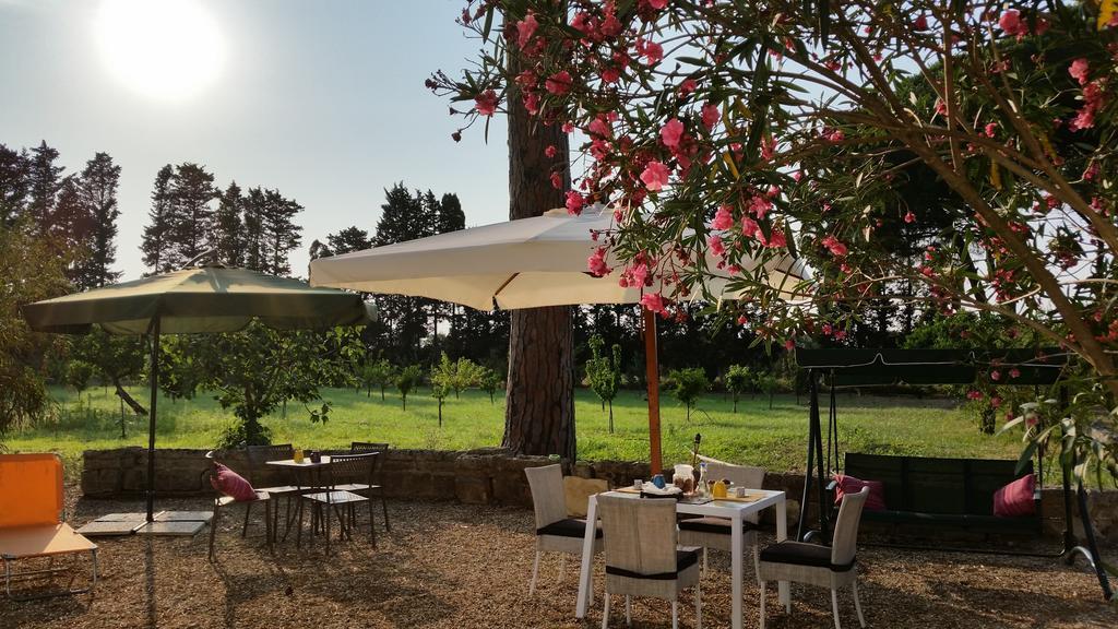 Agriturismo Occhineri Порто-Чезарео Экстерьер фото