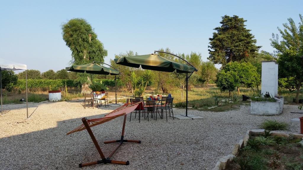 Agriturismo Occhineri Порто-Чезарео Экстерьер фото